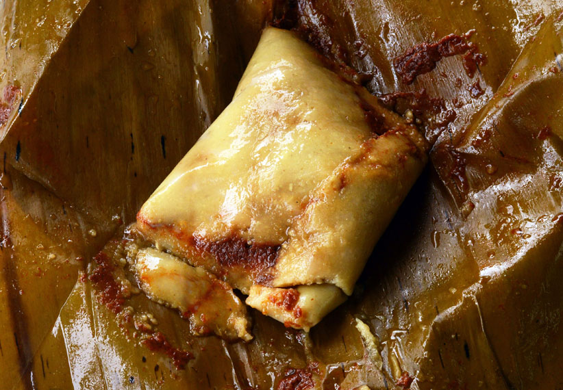 Tamal con carne de cerdo